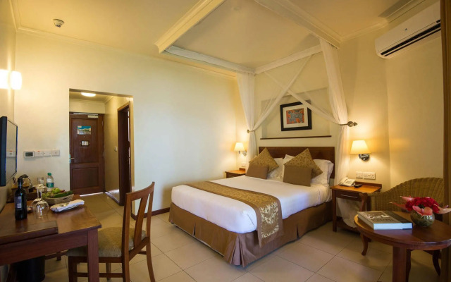 Hotel White Sands Resort and Conference Centre