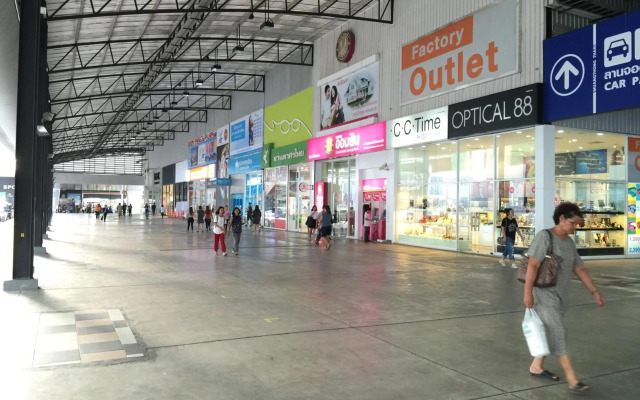 Muangthongthani Rental by Khun Dan