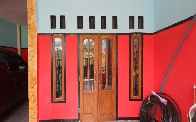 OYO 3969 Villa Bu Kris