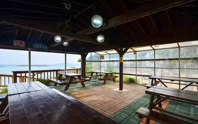 Mongsanpo Sound of Sea Wave Pension