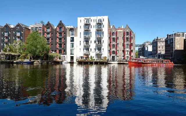 Holiday Inn Express Amsterdam - City Hall by IHG