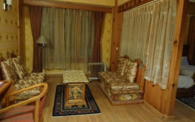 Namgay Heritage Hotel