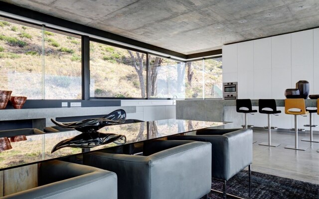 Fynbos Villa