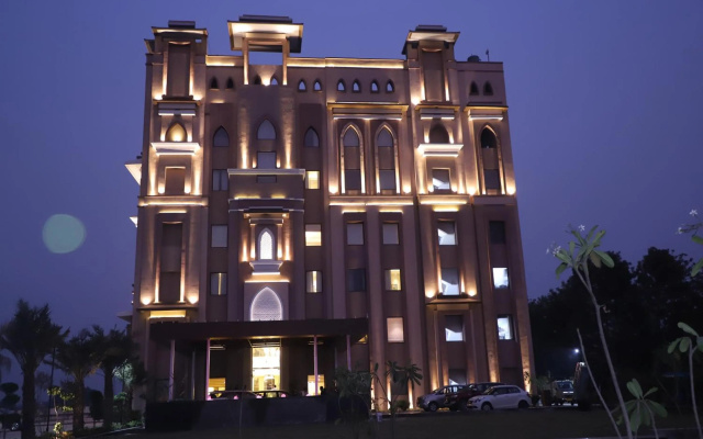 S R Residency — hotel in Delhi