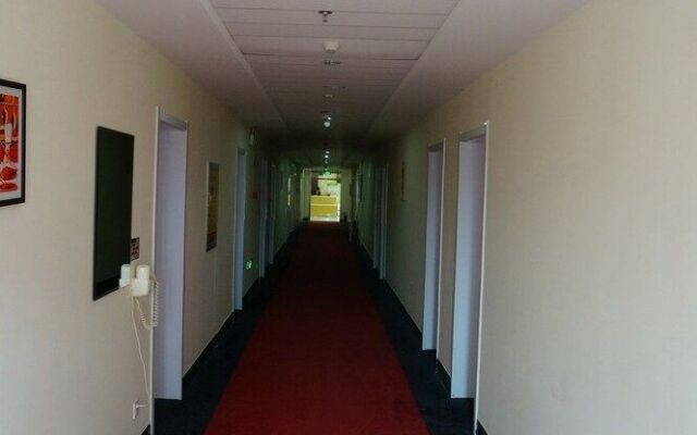 City 118 Hotel