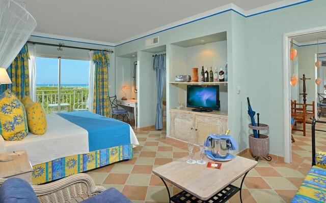 Melia Cayo Santa Maria