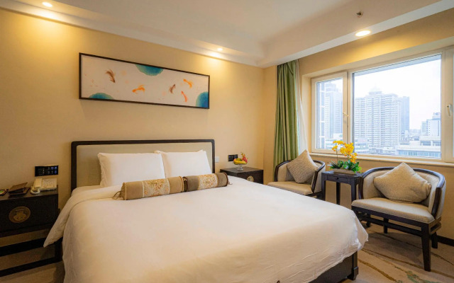 Guangdong Hotel-Free Shuttle & Registration Counter Service during Canton Fair