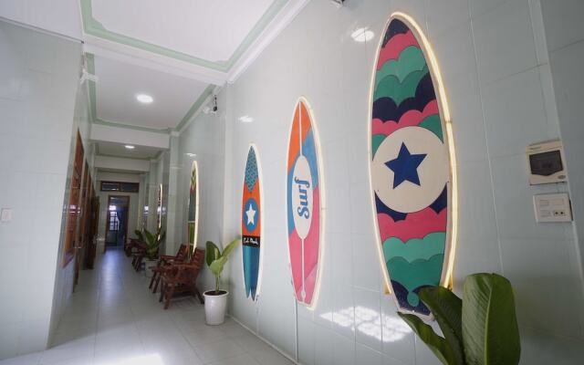 Sea & Sail Hostel