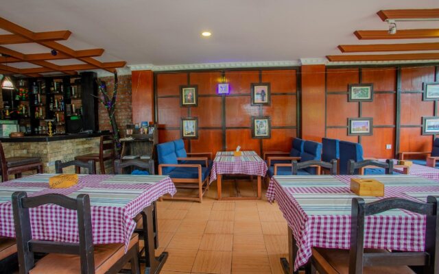Hotel Glory Garden