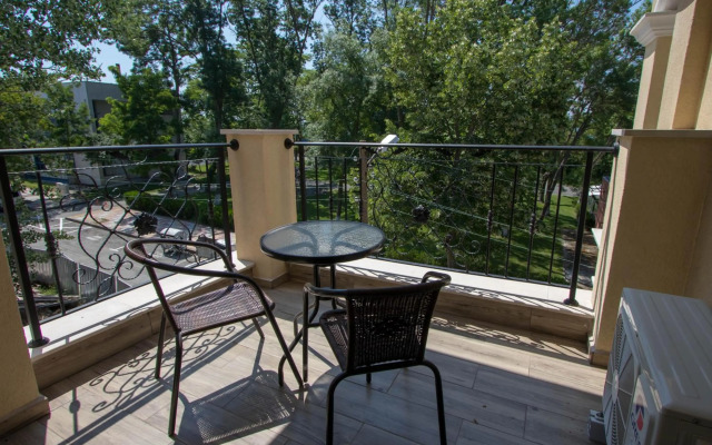 Tiffany Joy Apartments