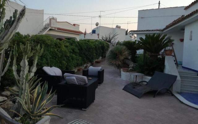 Villa in Residence La Bussola