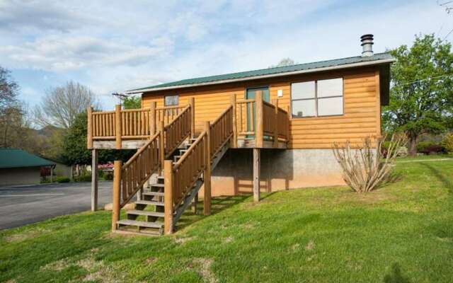 Tremont Lodge & Resort