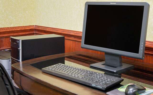 Hawthorn Extended Stay by Wyndham Corpus Christi Padre Is