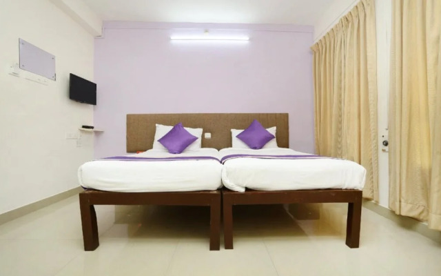 Hotel Vbee Plaza By OYO Rooms
