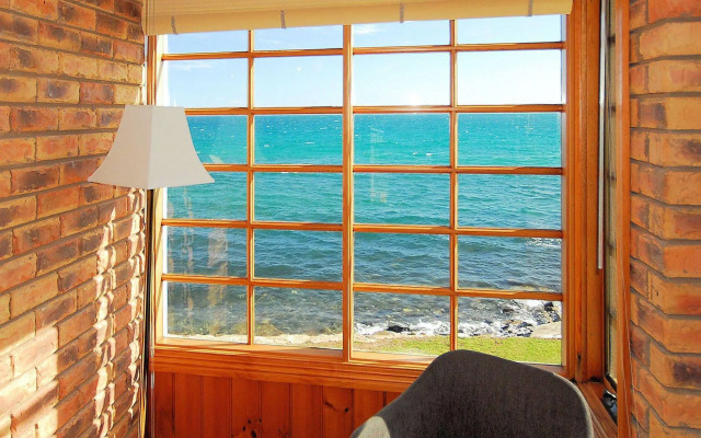 Stanley Village Waterfront Accommodation