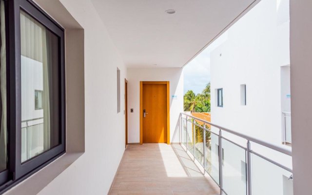 Private Picuzzi in New Penthouse Los Corales, 404