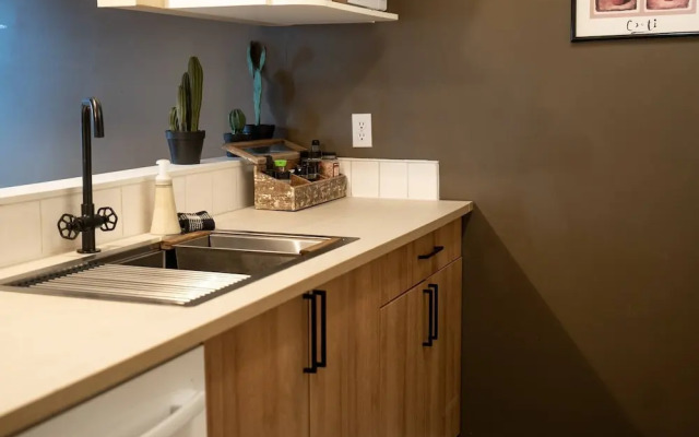 Mountain View 3br Loft Walk To Dt King Fireplace