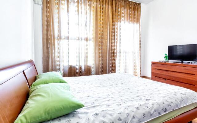 423 Apartamenty v tsentre Otlichno podhodjat dlja komandirovannyh i turistov