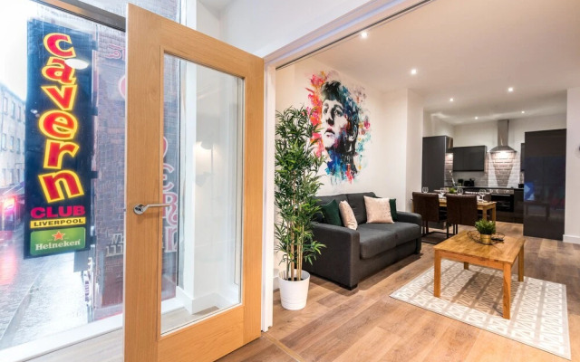 SGT Pepper’s Apartments