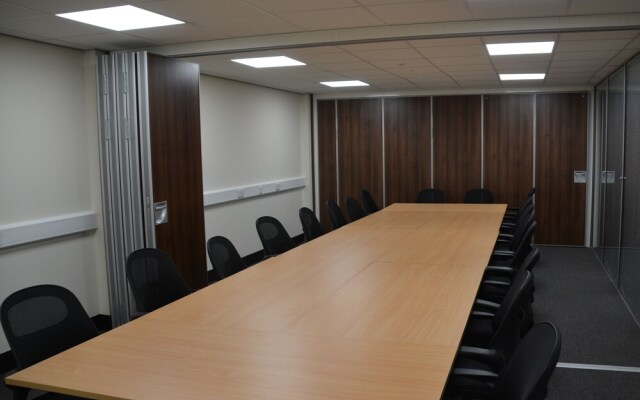 Raglan Lodge