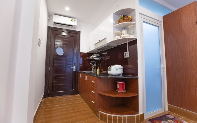 Reddoorz Plus @ Cach Mang Thang 8 Street