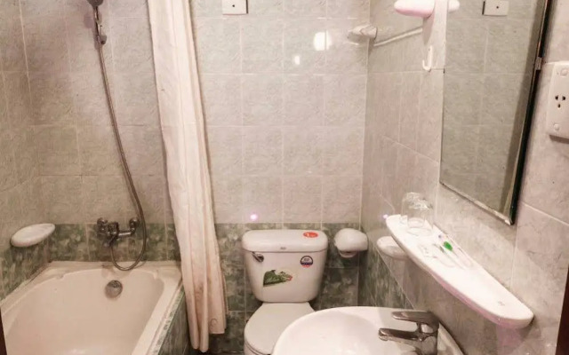 Happy Room ApartHotel