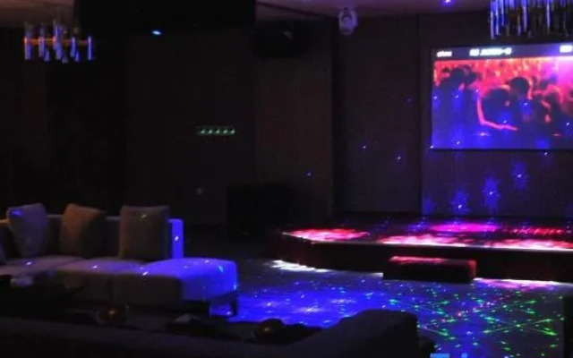 Zhejiang Cloud Mountain Deefly Hotel