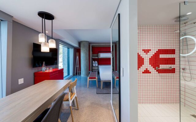 Radisson Red Cape Town