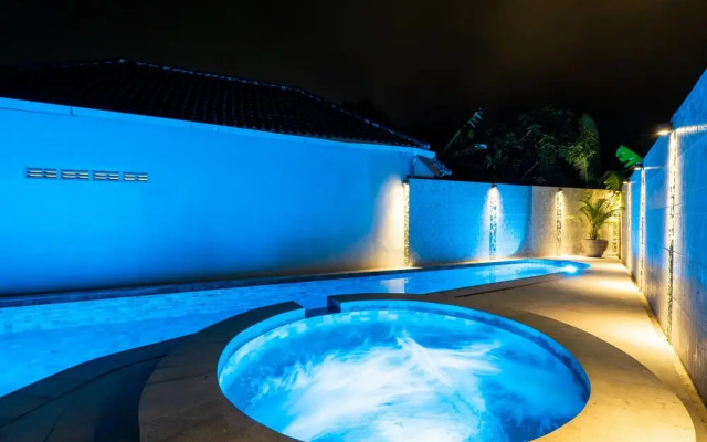 Villa Farsight Nusa Dua