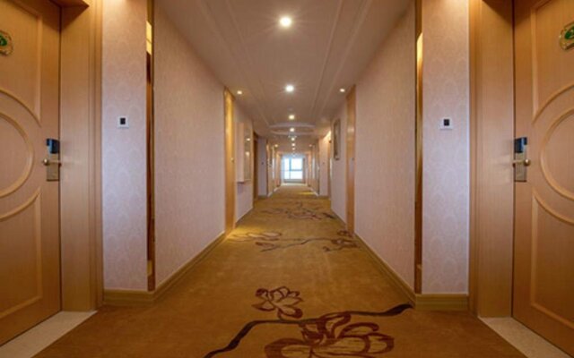 Vienna International Hotel Meizhou Dingzi Bridge