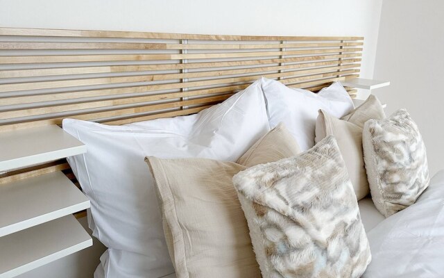 Spacious Work-focused Apartments in Prague 3