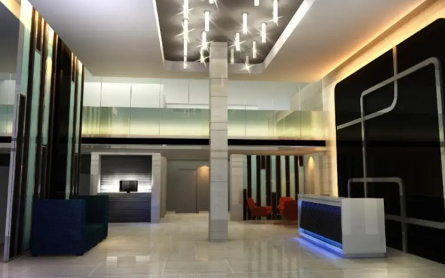 FX Hotel Metrolink Makkasan