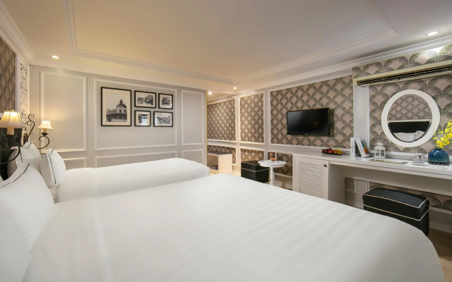 Lavender Central Hotel & Spa