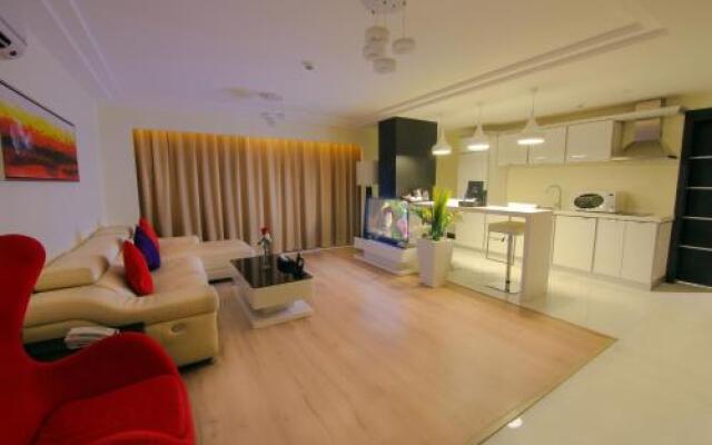 Grand Valley Hotel