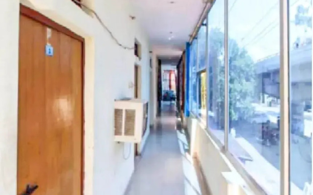 New Agra Guest House By WB Inn