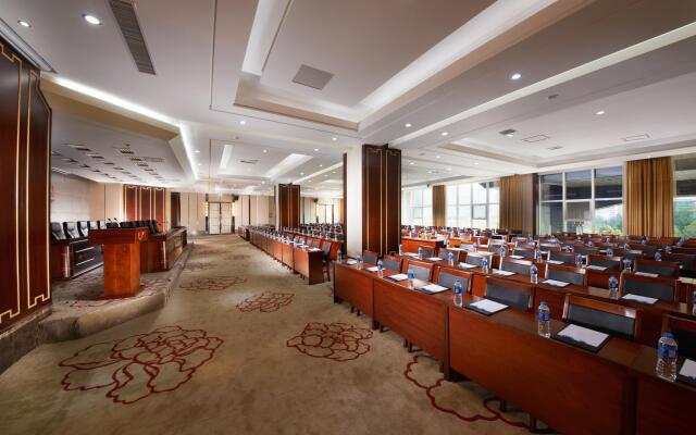 Holiday Inn Express Luoyang City Center by IHG
