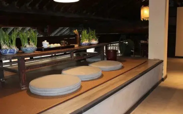 Liqun liuyuefeng Homestay