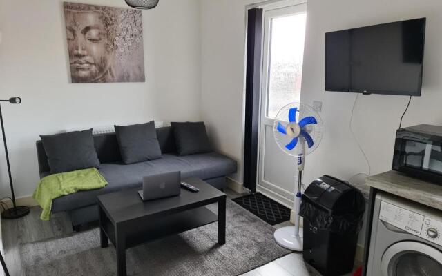 SAV Apartments Nottingham Road Loughborough - 1 Bed Flat