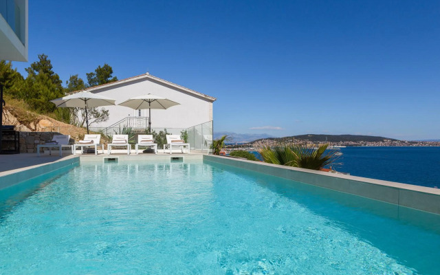 Villa Adria View with Heated Pool I