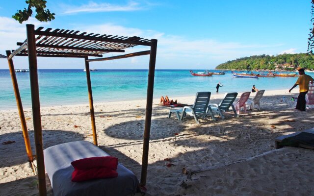 Seaside Resort Koh Lipe
