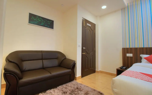 OYO 16047 Igloo Residency