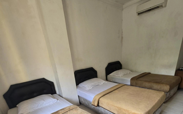Hotel Maxim Kwitang Jakarta – Guest Rooms – Jakarta