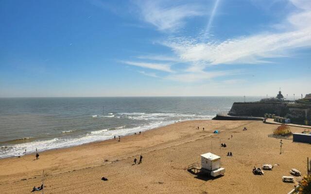 Paddington Place - Whole Apartment - WiFi - Beach - Broadstairs High Street
