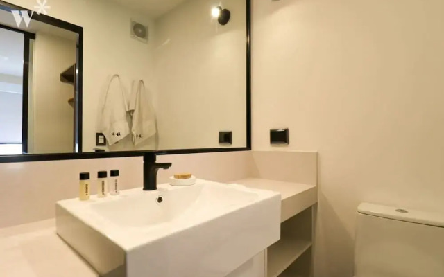 w Beautiful 2BR in San Isidro