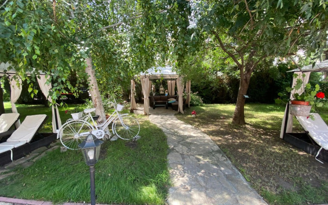 One Bedroom Apartment Anita Pool View А25