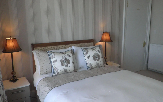 Douglas Park Guest House