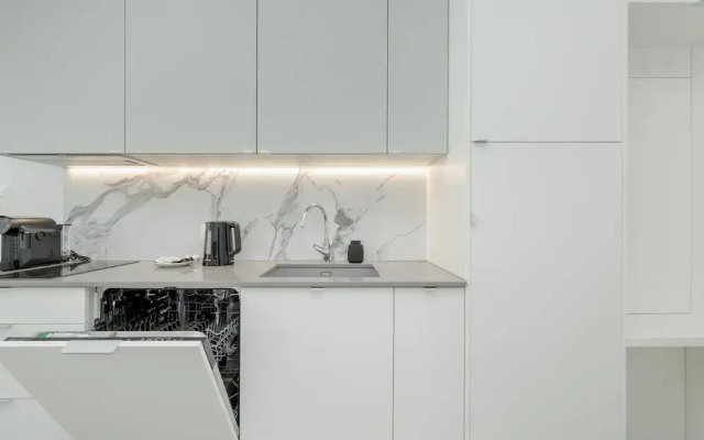 Air-conditioned Studio for 4 by Renters