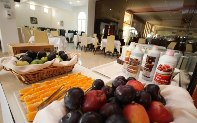 Almyros Villas Resort