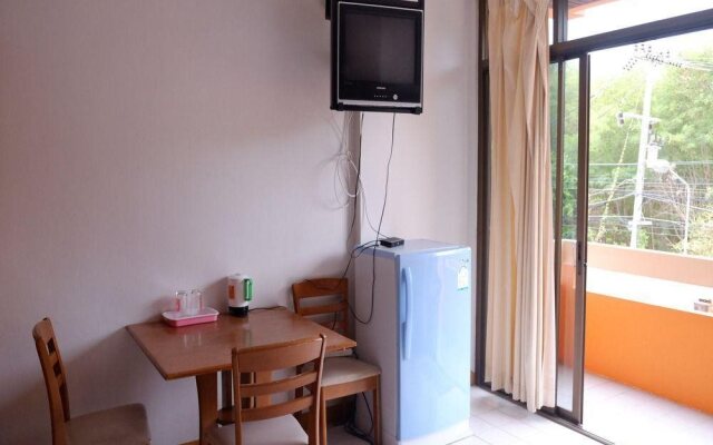 Lucky Guesthouse