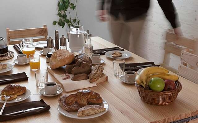 Simplistic Holiday Home in Ibero With Patio